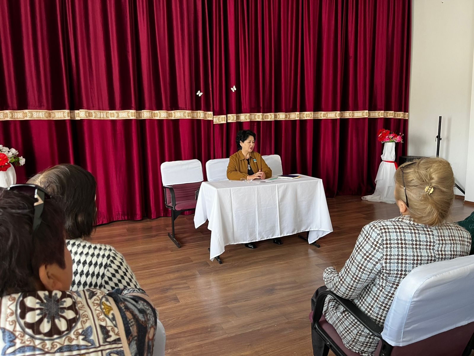 Халық үніне құлақ асатын мемлекет: Аудандық мәслихат депутаты тұрғындармен кездесті