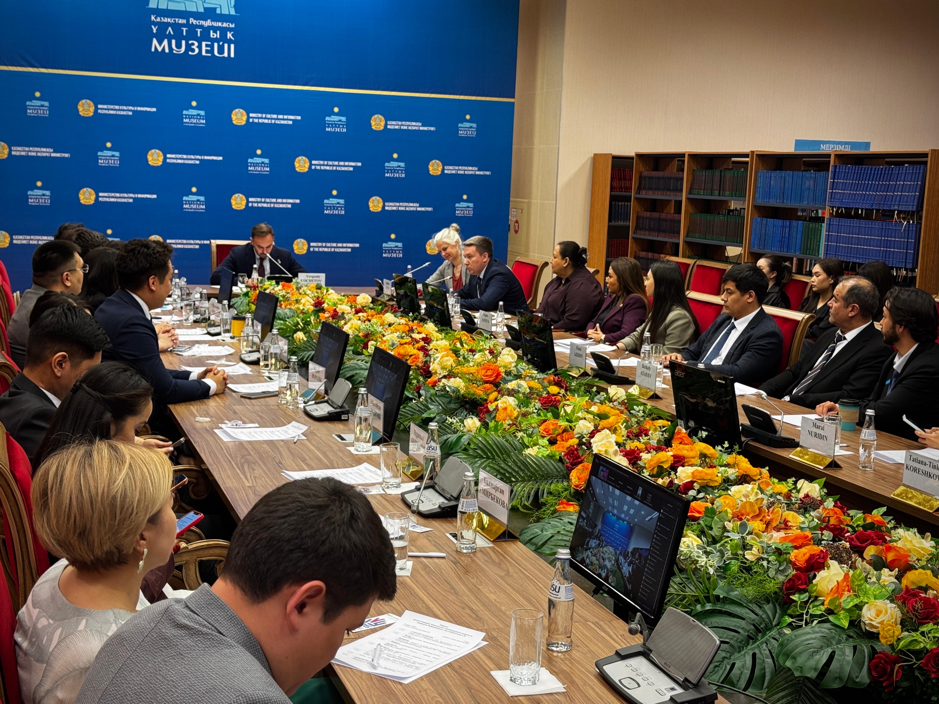 Елордада Халықаралық волонтерлер жылын өткізу жөніндегі Ұлттық ұйымдастыру комитетінің үшінші отырысы өтті