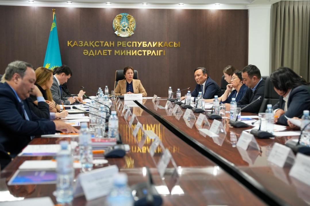 Әділет министрлігінде құқықтарды ұжымдық басқарудың өзекті мәселелері бойынша дөңгелек үстел өтті