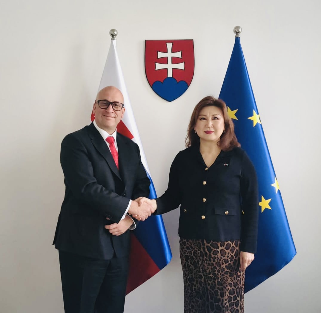 Қазақстан мен Словакия көлік-логистикалық өзара іс-қимылды дамытудың басым бағыттарын талқылады