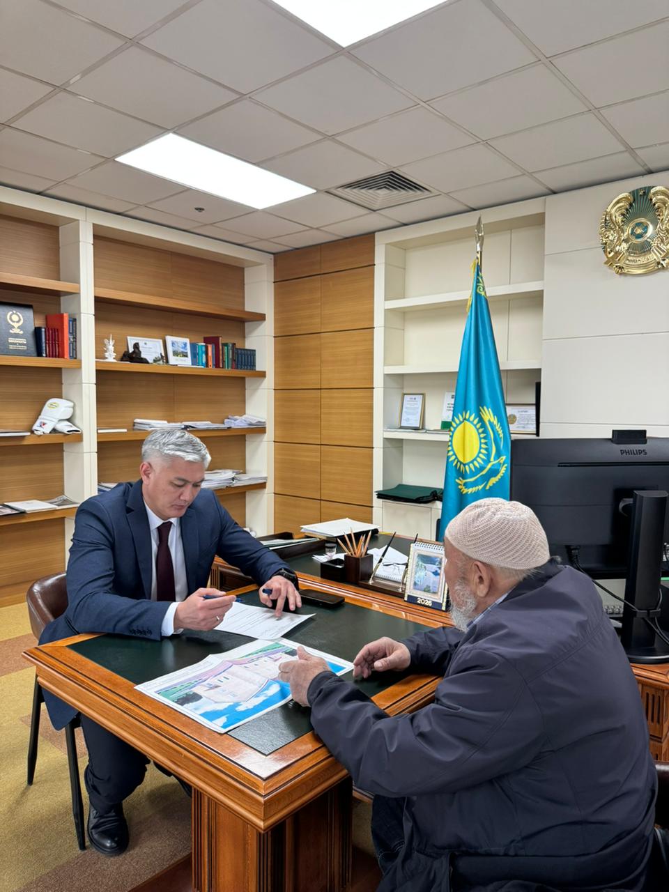 Басқарма басшысы Алтынбек Ахметов апта сайынғы азаматтарды жеке қабылдау өткізді.