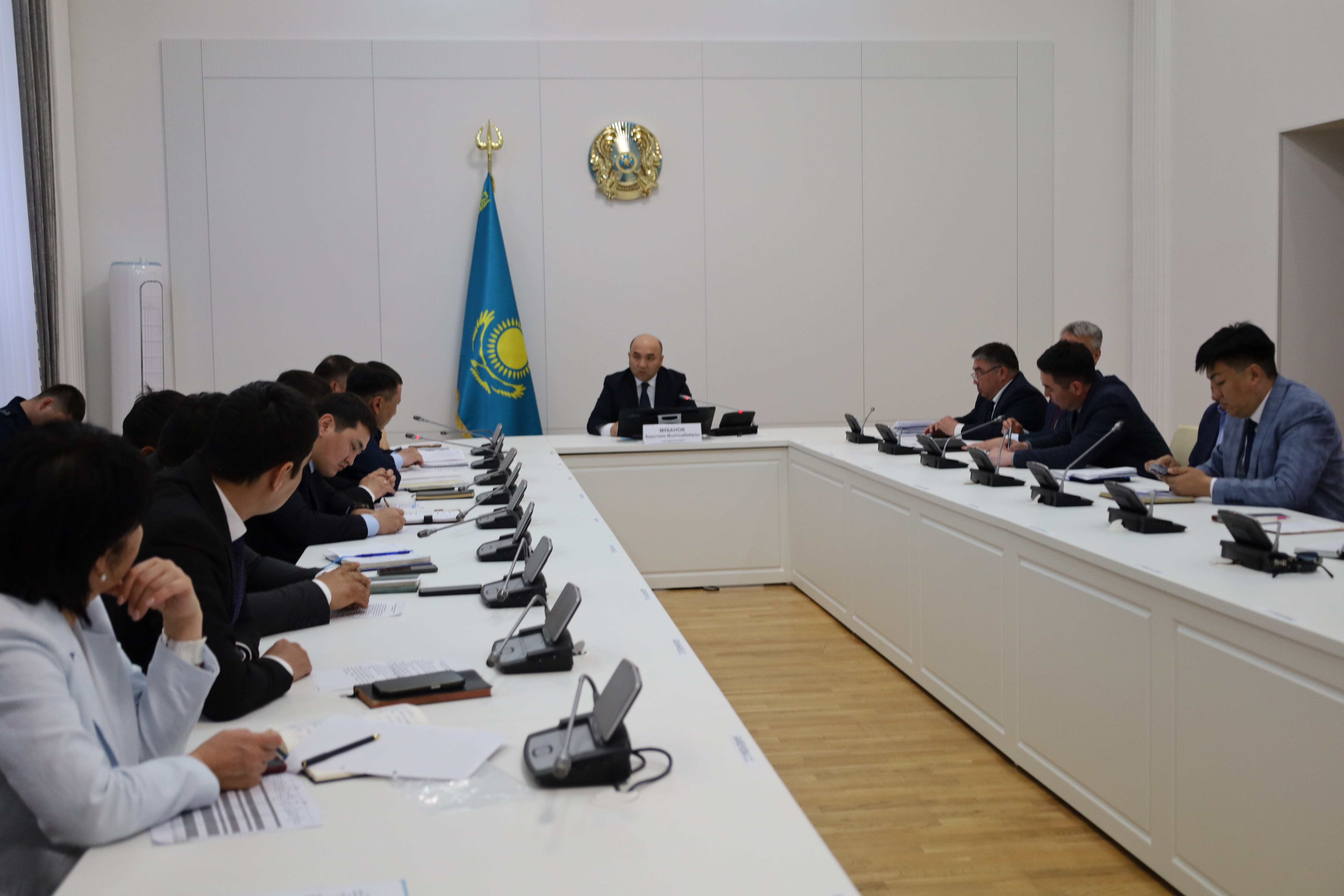 НҰРА АУДАНЫНДА «ТАЗА ҚАЗАҚСТАН» АЯСЫНДАҒЫ ЖҰМЫСТАР ТАЛҚЫЛАНДЫ