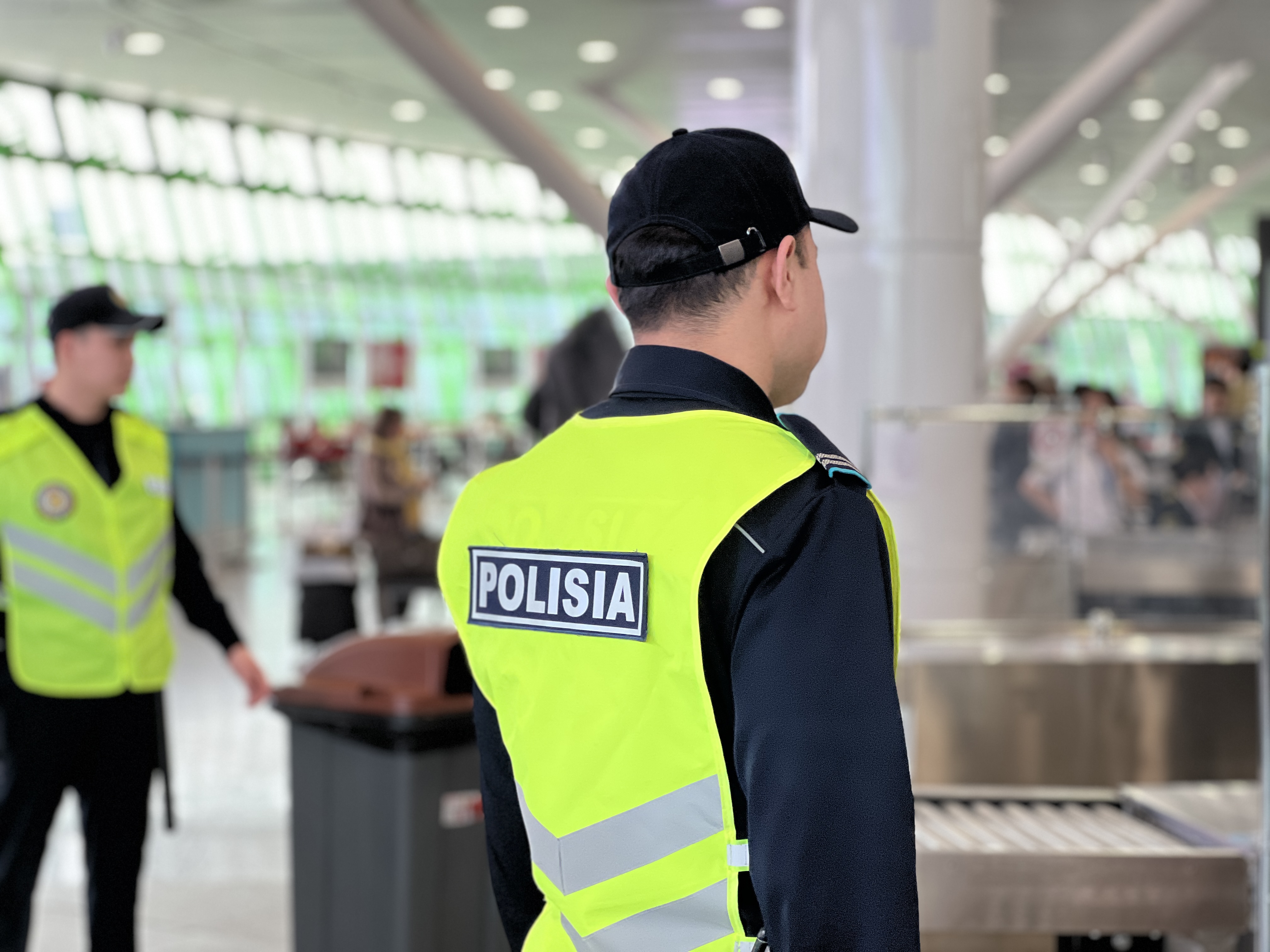 Көліктегі ПД: әуежайда қоғамдық тәртіпті бұзған жолаушы 5 тәулікке қамауға алынды