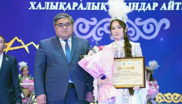 Таразда өткен халықаралық айтыс: Жамбыл мұрасы жаңа буынмен жаңғырды