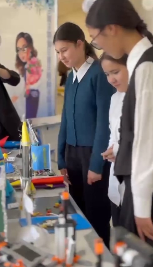 Ғылым күніне арналған диалог алаңы