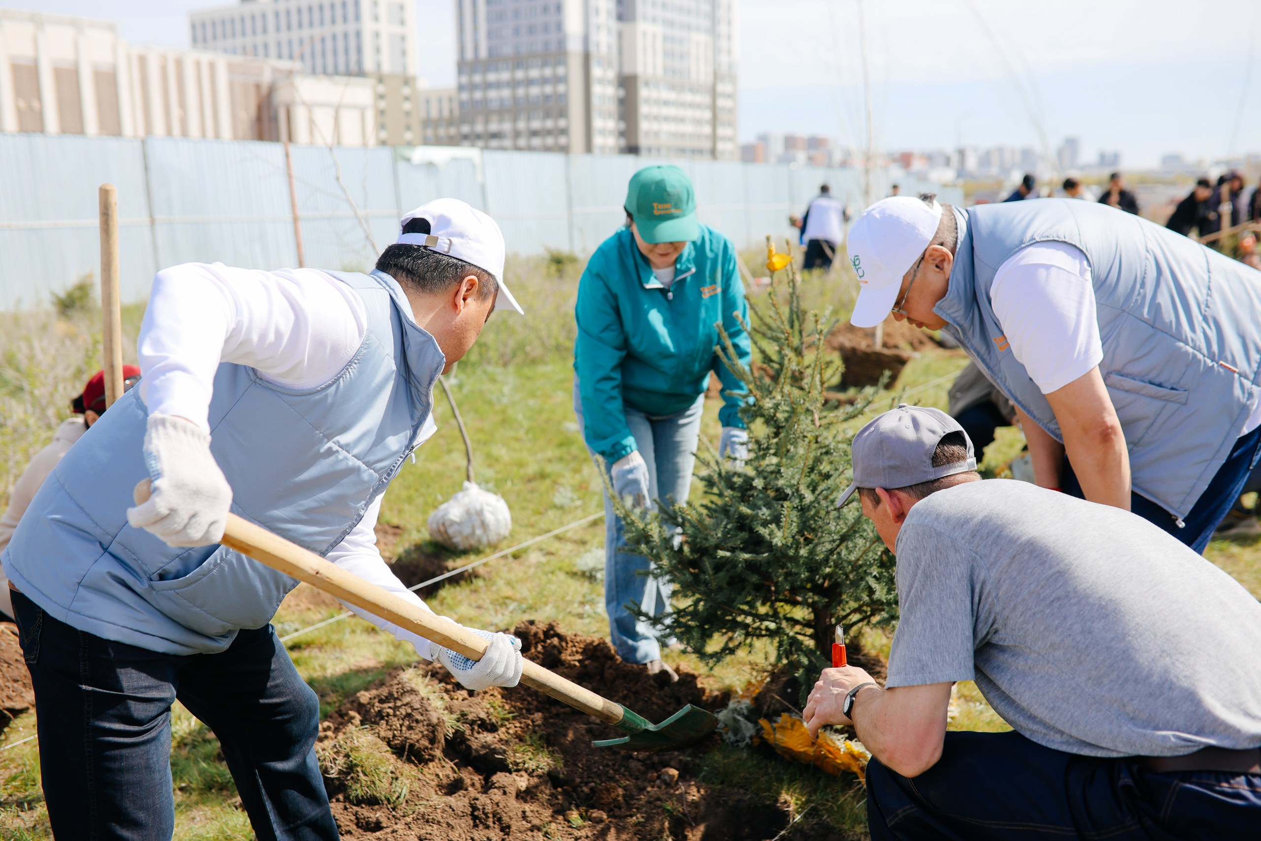 Елорданың коммуналдық қызметтері «Таза Қазақстан» акциясына жаппай қатысты