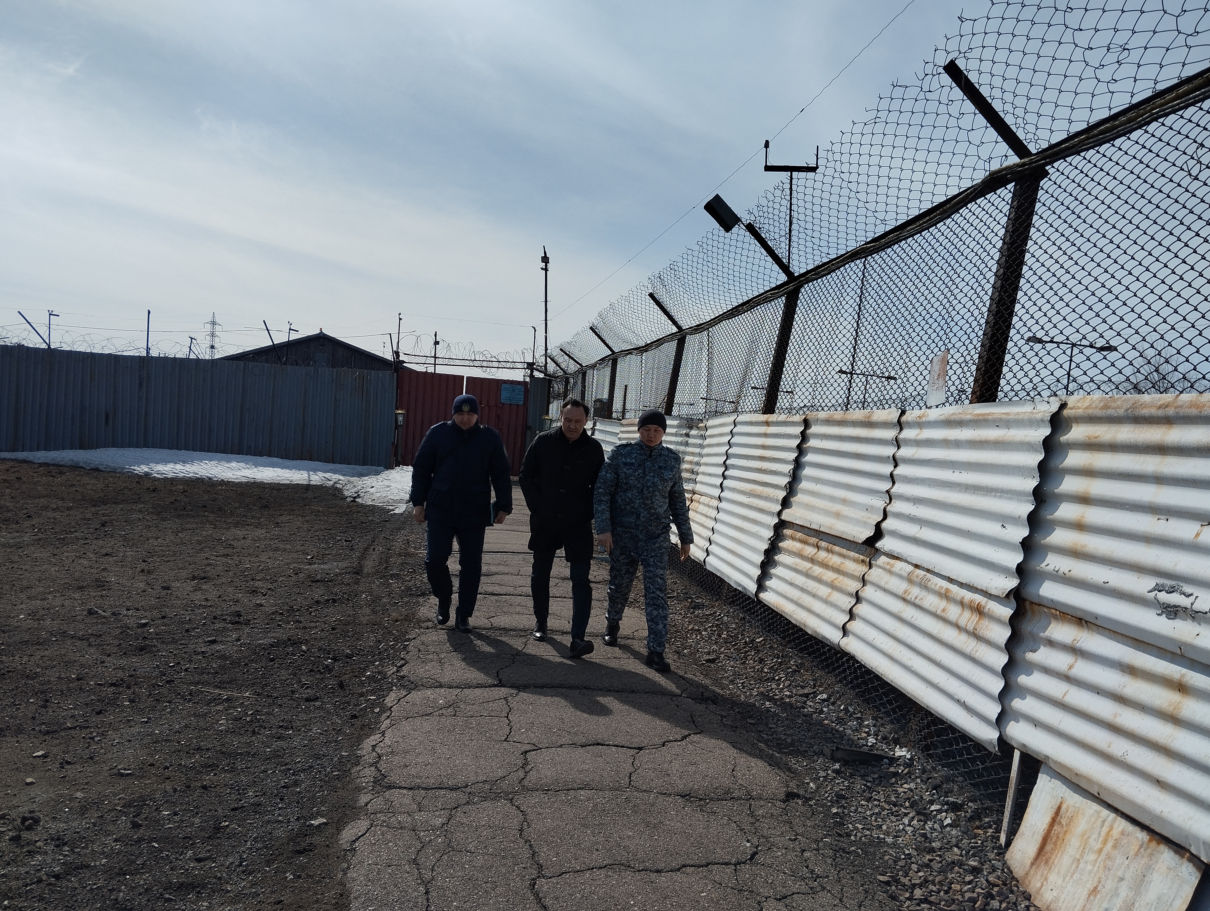 Қарағанды облысы бойынша Адам құқықтары жөніндегі уәкілдің өкілі А.Н. Тлешев сотталғандардың құқықтарының сақталуына және оларды ұстау шарттарына мониторинг жүргізу мақсатында Қарағанды облысының ҚАЖ №29 мекемесіне барды