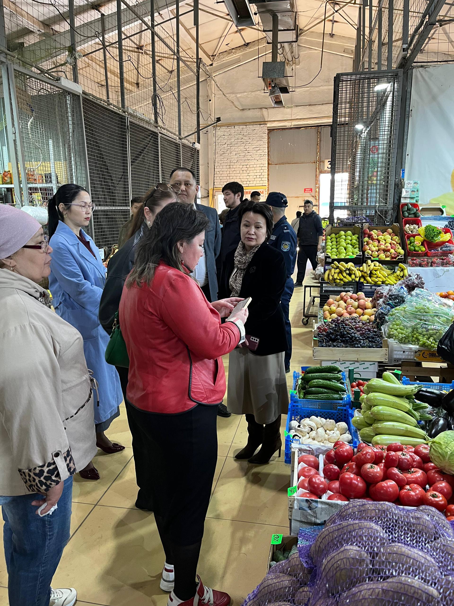 Премьер-Министрдің тапсырмасы: базарларда негізсіз көтерілген баға белгілері бірден алынып тасталды