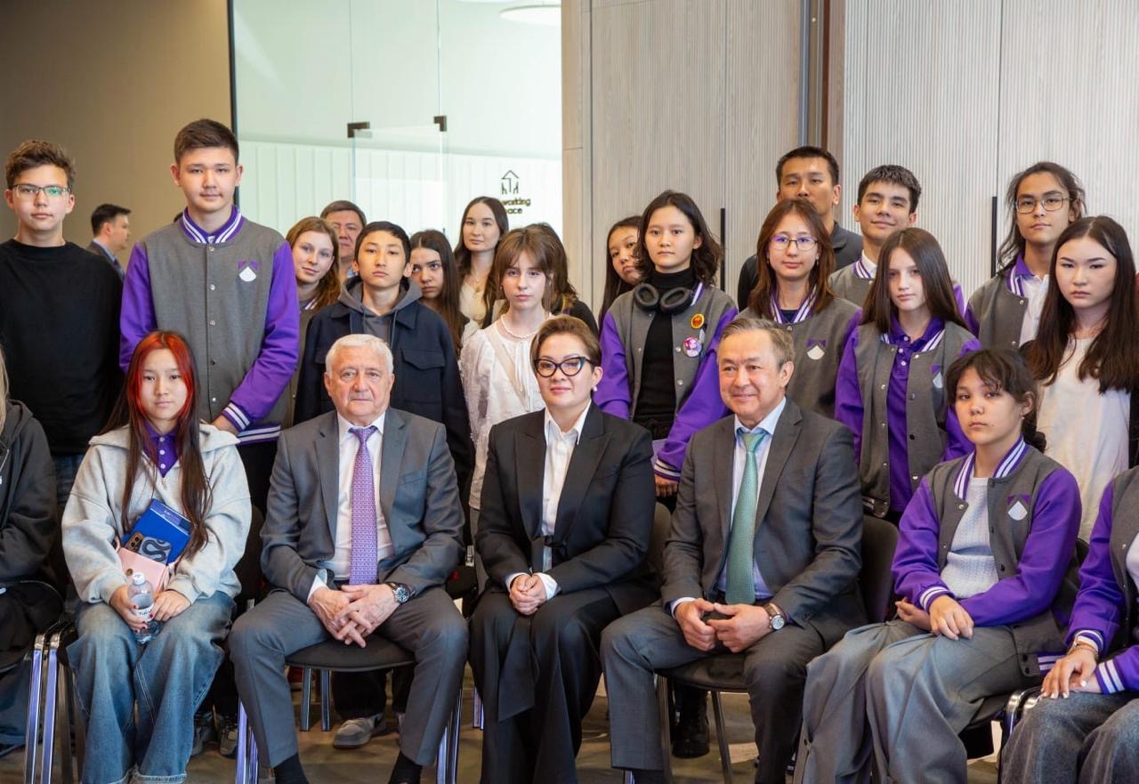 Астаналық оқушыларға авиация мамандықтары таныстырылды