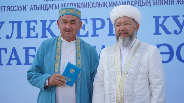 ИСЛАМ ИНСТИТУТЫ ТҮЛЕКТЕРІНЕ КУӘЛІК ТАБЫСТАЛДЫ