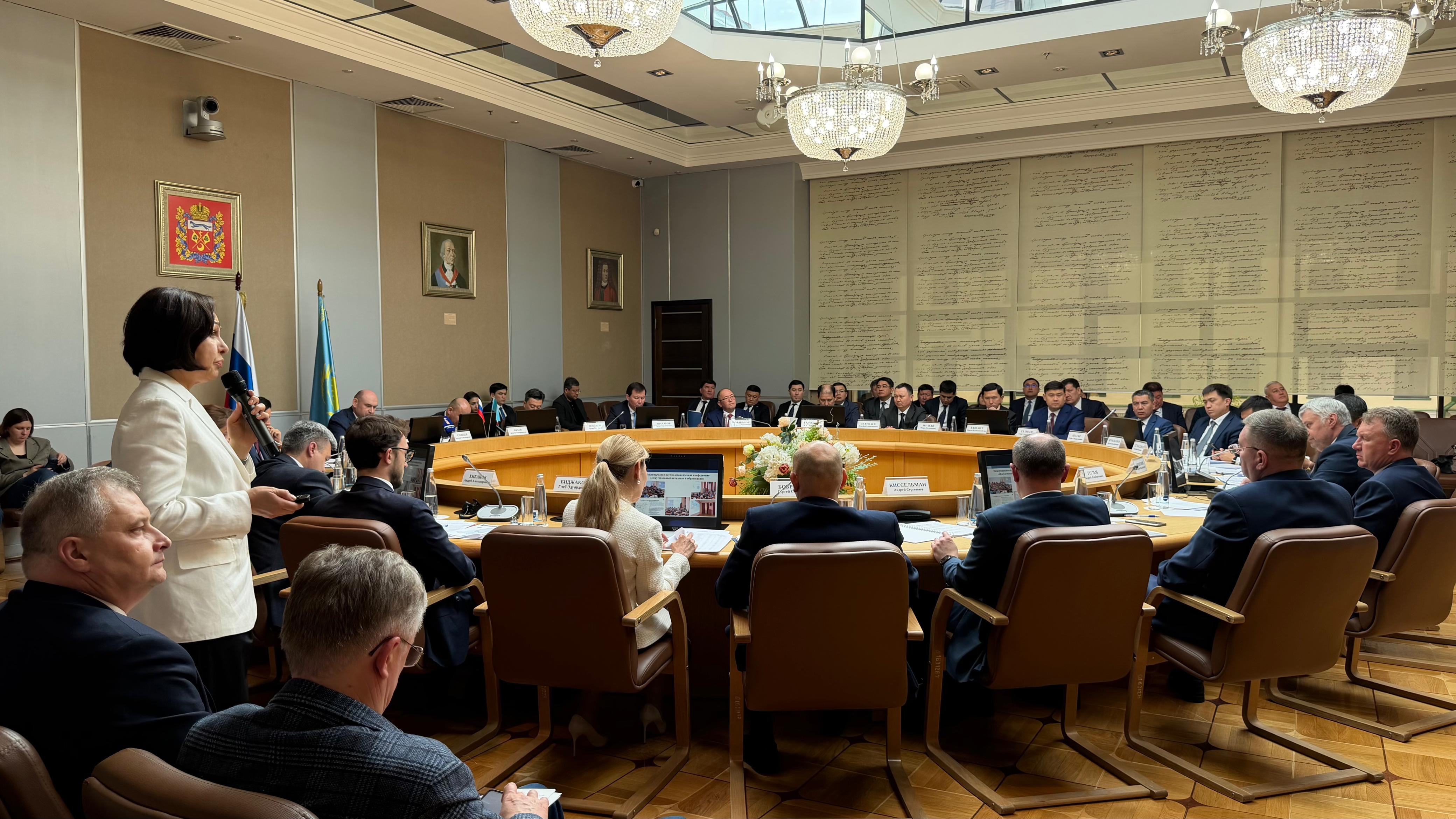 Өңір басшысы Орынборда өңіраралық ынтымақтастықты кеңейту мәселесі талқыланған конференцияға қатысты