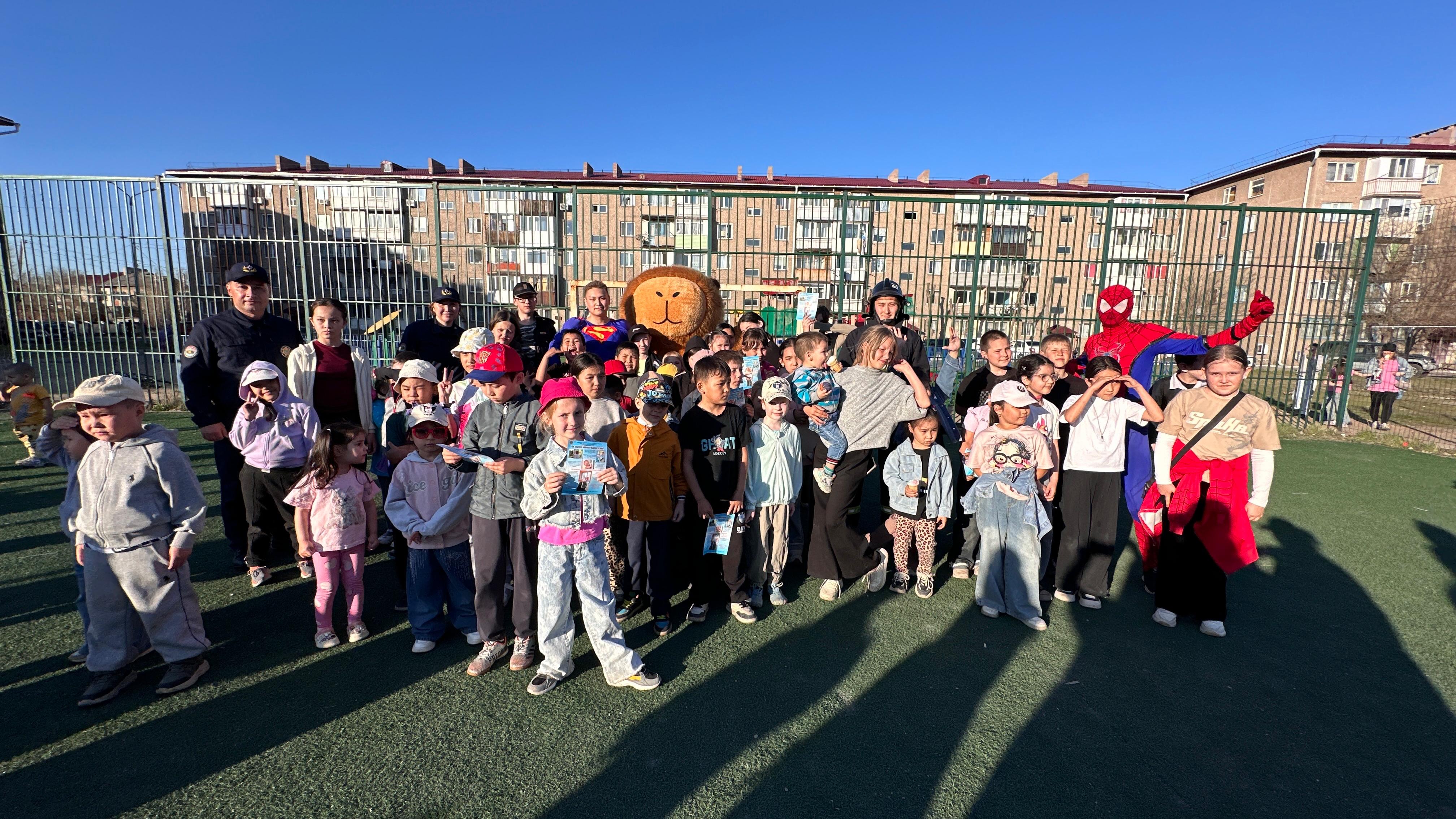 Қарағанды облысында «Қауіпсіз терезе» акциясы жалғасын табуда