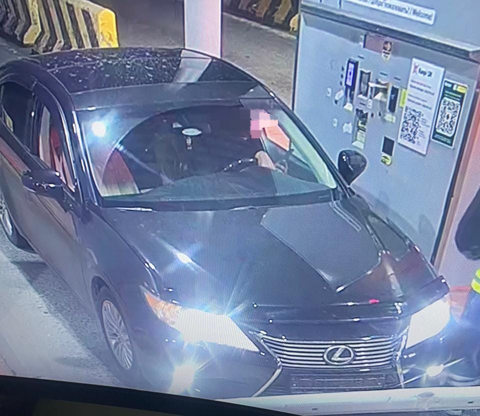 Ақмола облысында нөмірсіз Lexus көлігі ұсталды