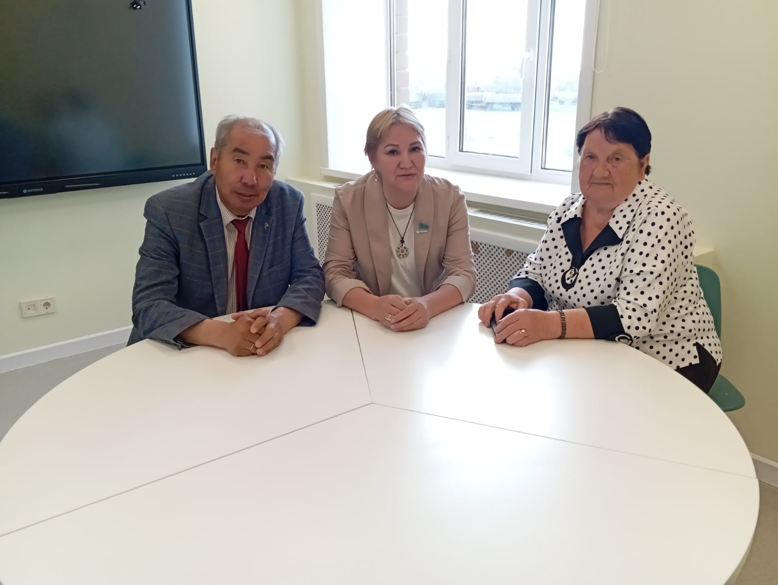 Аудандық мәслихат депутаты Ү.А. Оразалиеваның атқарған жұмысы туралы (24 сәуір 2026 жыл)