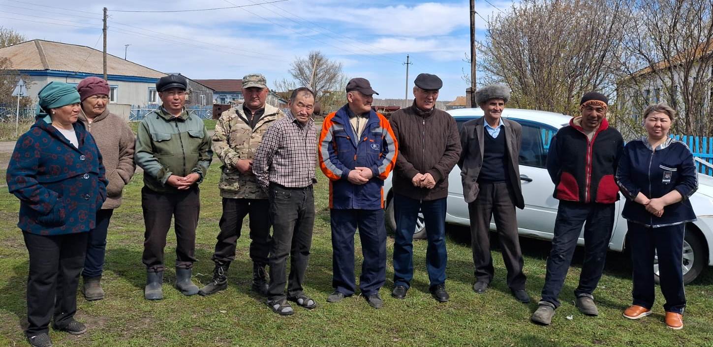Сулыкөл ауылында ауылдық округ әкімінің тұрақты кездесу