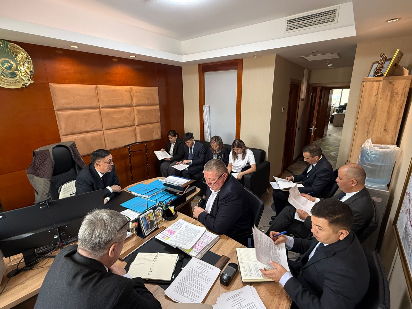 Сыбайлас жемқорлыққа қарсы күрес шаралары мен қызметтік әдеп — кеңес отырысының басты назарында