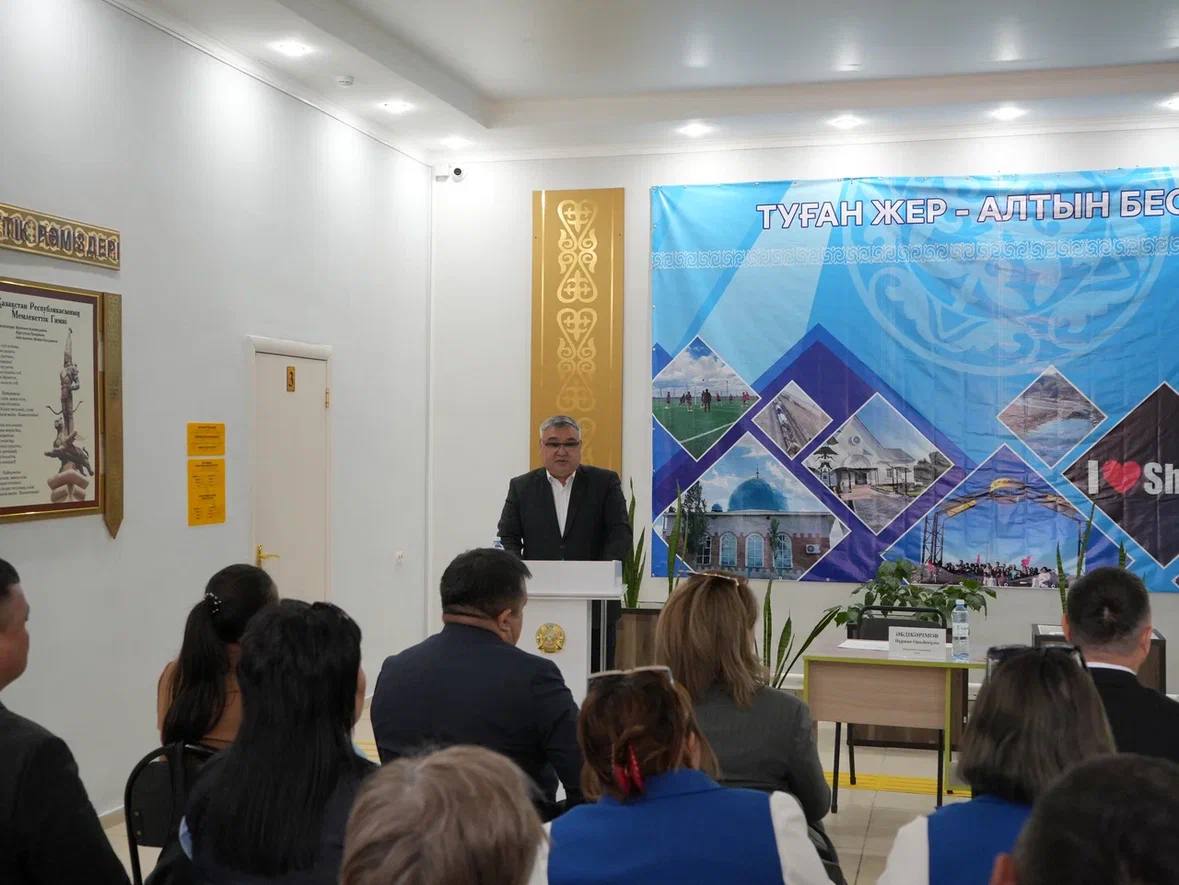 Жаңасемей ауданының әкімі Нұржан Оразбекұлы Достық және Ертіс ауылдық округтеріне жұмыс сапарымен барып, жергілікті тұрғындармен есеп беру кездесулерін өткізді