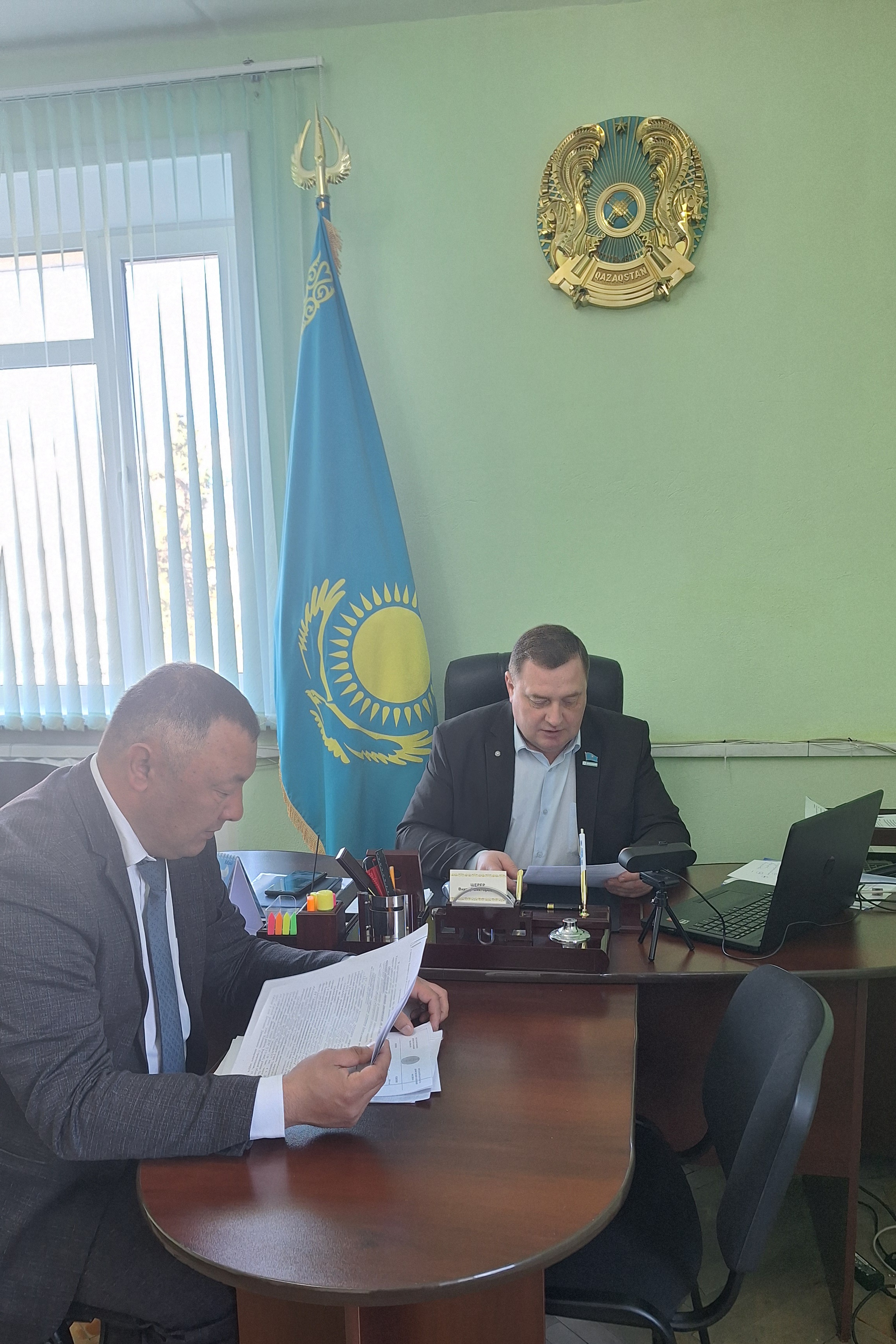 Мәслихаттың кезектен тыс сессиясы өткізілді