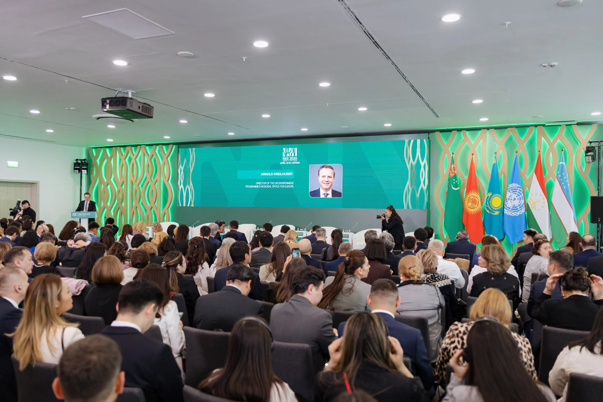 Азық-түлік қауіпсіздігі жөніндегі ислам ұйымы (АҚҰ) және түркі мемлекеттері Астанадағы Өңірлік экологиялық саммитінде климат пен жерді қалпына келтіру мәселесін алға тартуда