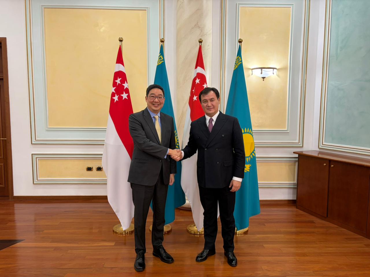 Астана мен Сингапур екіжақты ынтымақтастықты одан әрі тереңдету перспективаларын талқылады