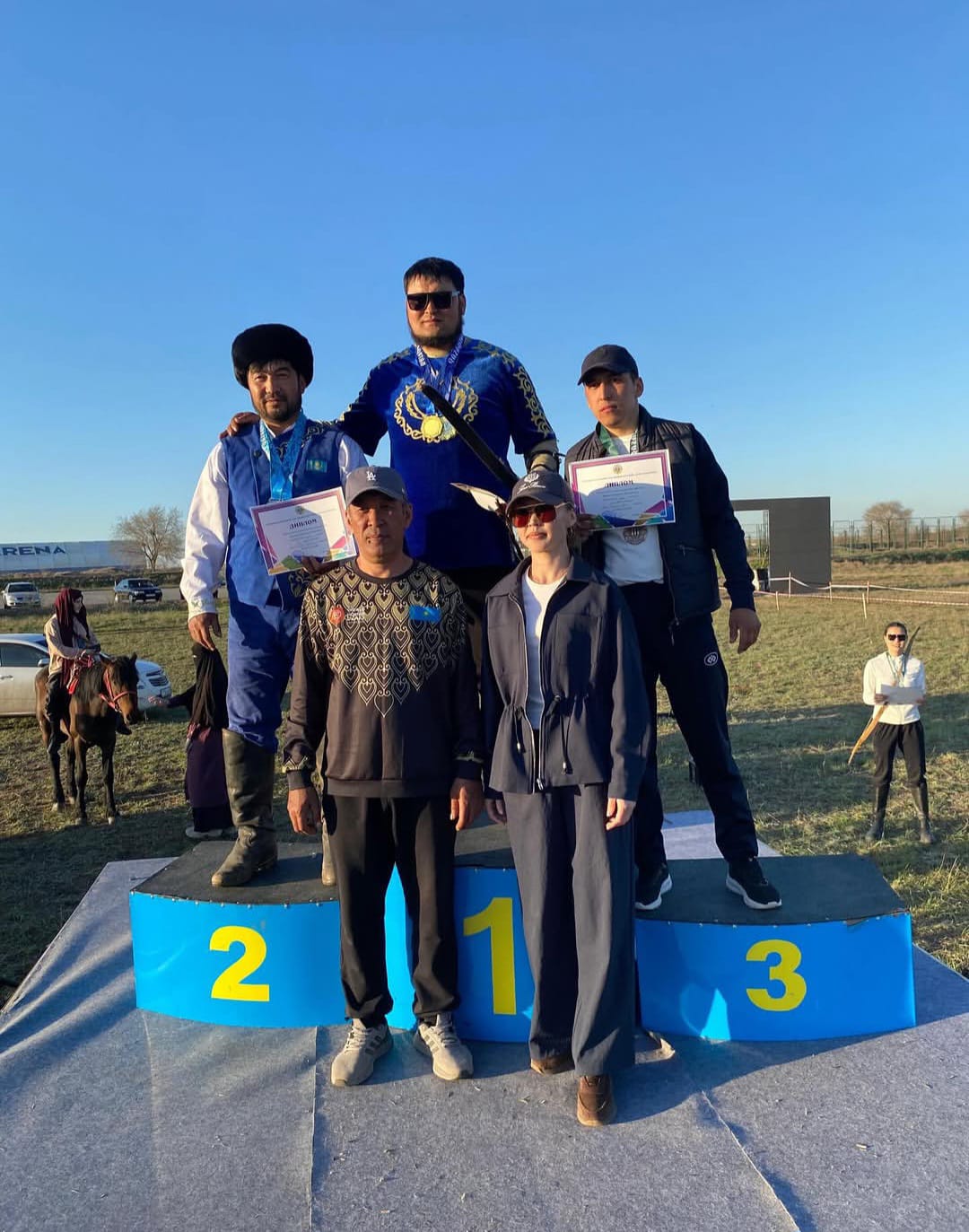 НҰРКЕН АУЫЛЫНЫҢ АЗАМАТТАРЫ – ЖАМБЫ АТУДАН ОБЛЫСТА БІРІНШІ!