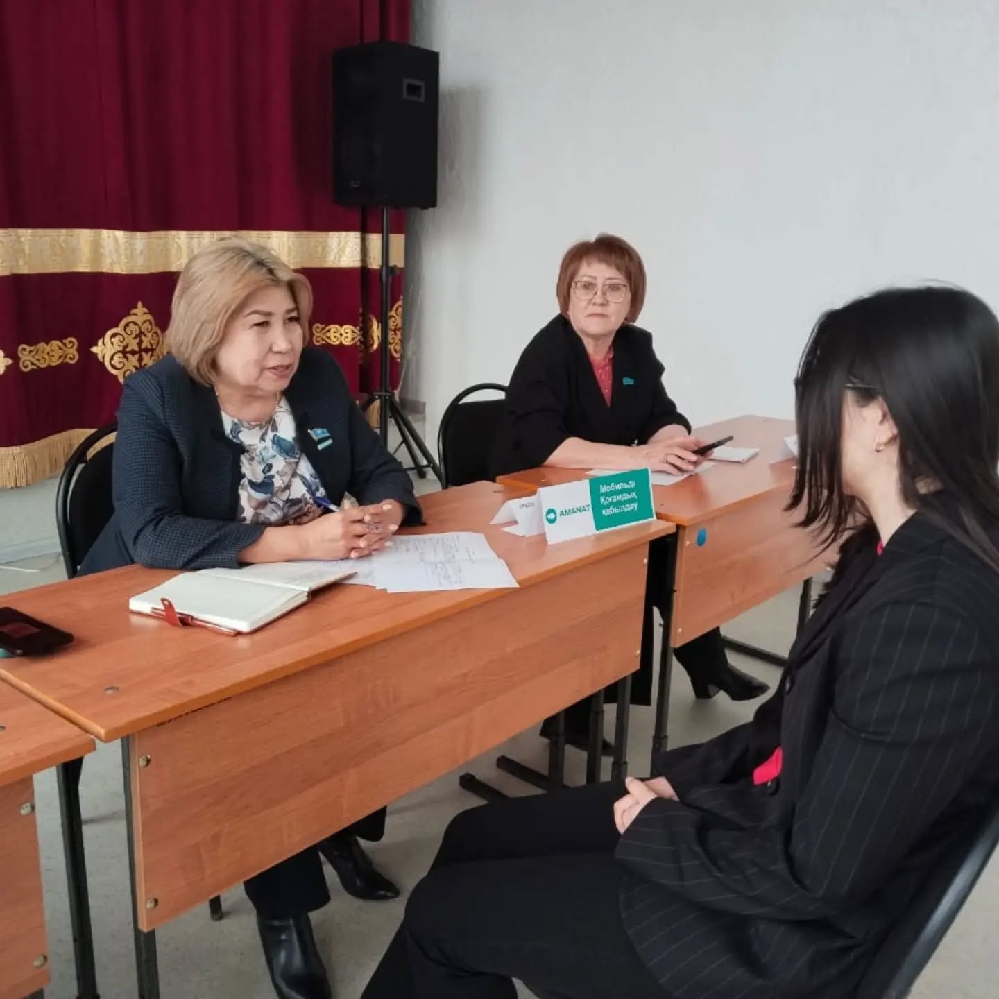 Депутаты Сандыктауского районного маслихата провели встречу с жителями села Сандыктау.