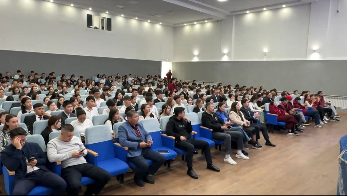 «БОЛАШАҚҚА ЖОЛДАМА» VII АУДАНДЫҚ КӘСІПТІК БАҒДАР БЕРУ ФОРУМЫ!