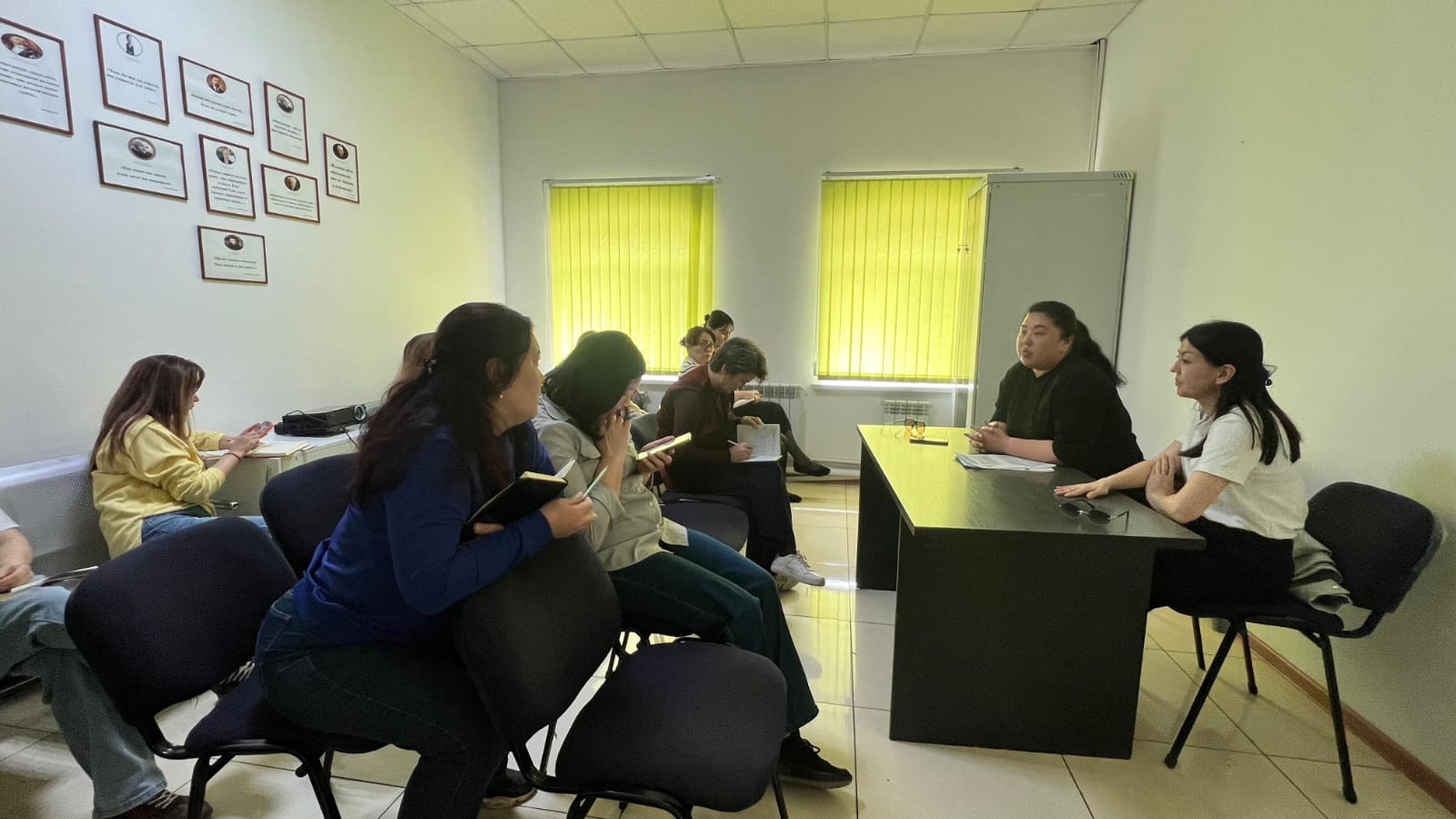 «Апостиль кою желісі мен коммерциялық емес ұйымдарды тіркеу бойынша мемлекеттік қызмет көрсету тәртібі»