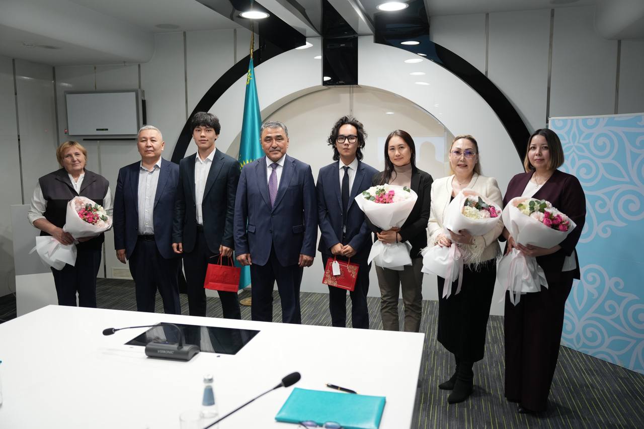 Астаналық оқушы әр қазақстандықтың қанша су тұтынатынын есептейтін интерактивті платформа әзірледі