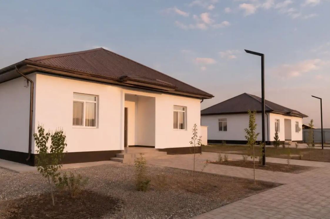 Жамбыл өңірінің шалғай ауылдарында тұрғын үй мәселесі кезең-кезеңімен шешілуде