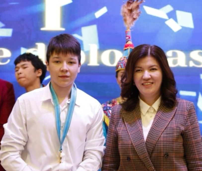 «Ғылым әлемін ашамыз»