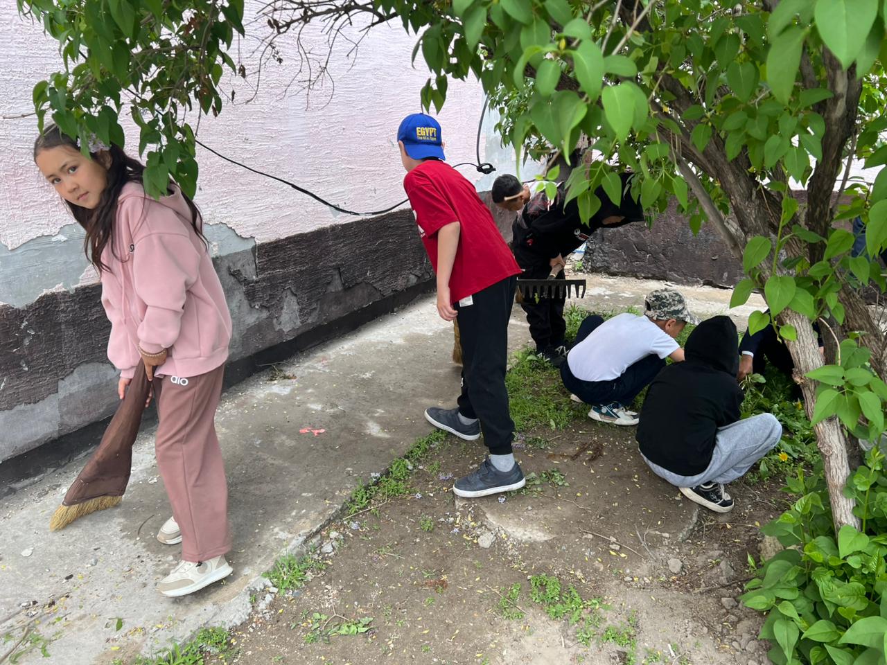 Жаңаталап мектебінде сенбілік өтті