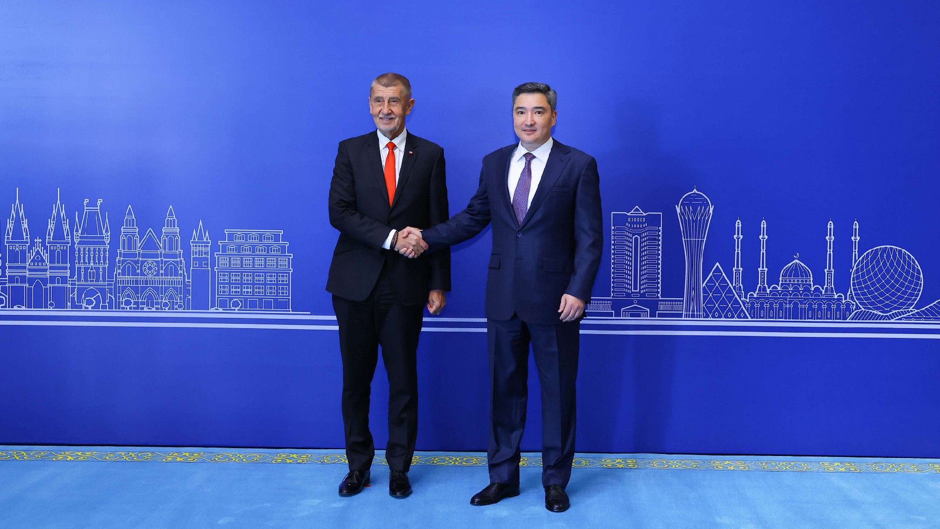 Олжас Бектенов Чехия Премьер-министрі Андрей Бабишпен екіжақты ынтымақтастықтың болашағын талқылады