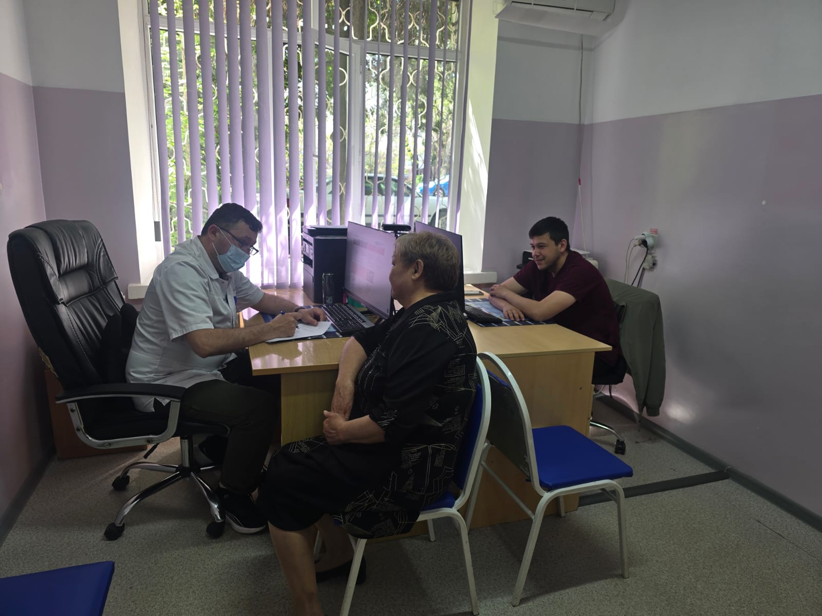 Алматы өңірлік көпсалалы клиникасында онкологиялық аурулардың алдын алу және ерте диагностикалау бойынша Ашық есік күні өтті