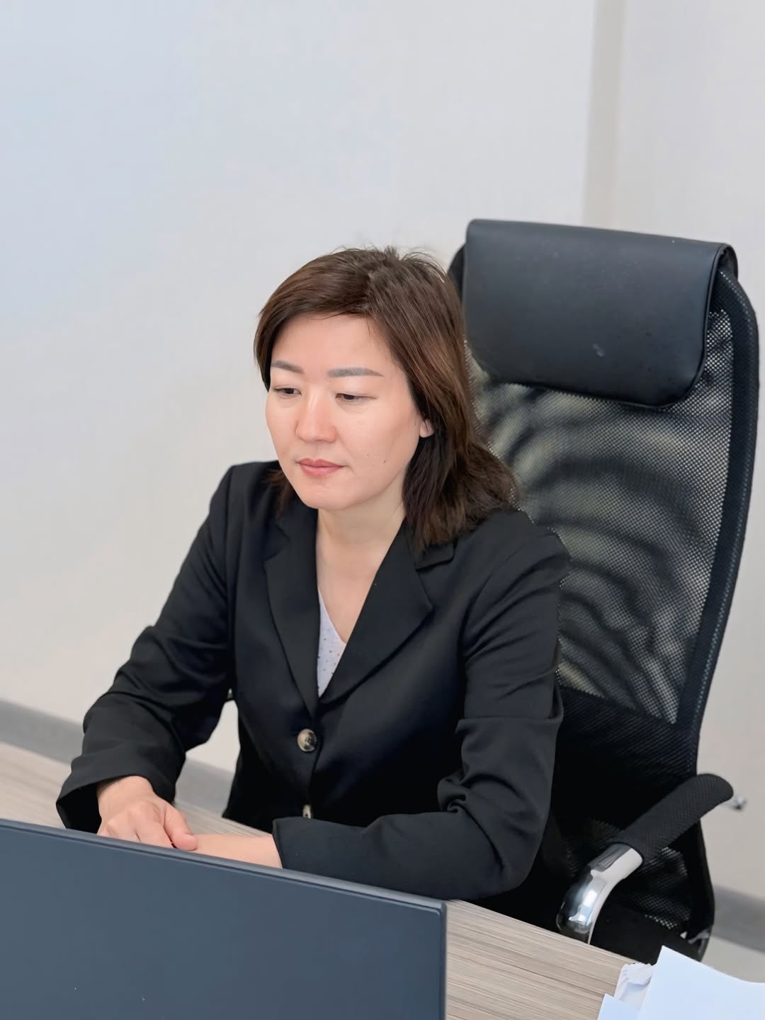 МЕМЛЕКЕТТІК ҚЫЗМЕТШІ