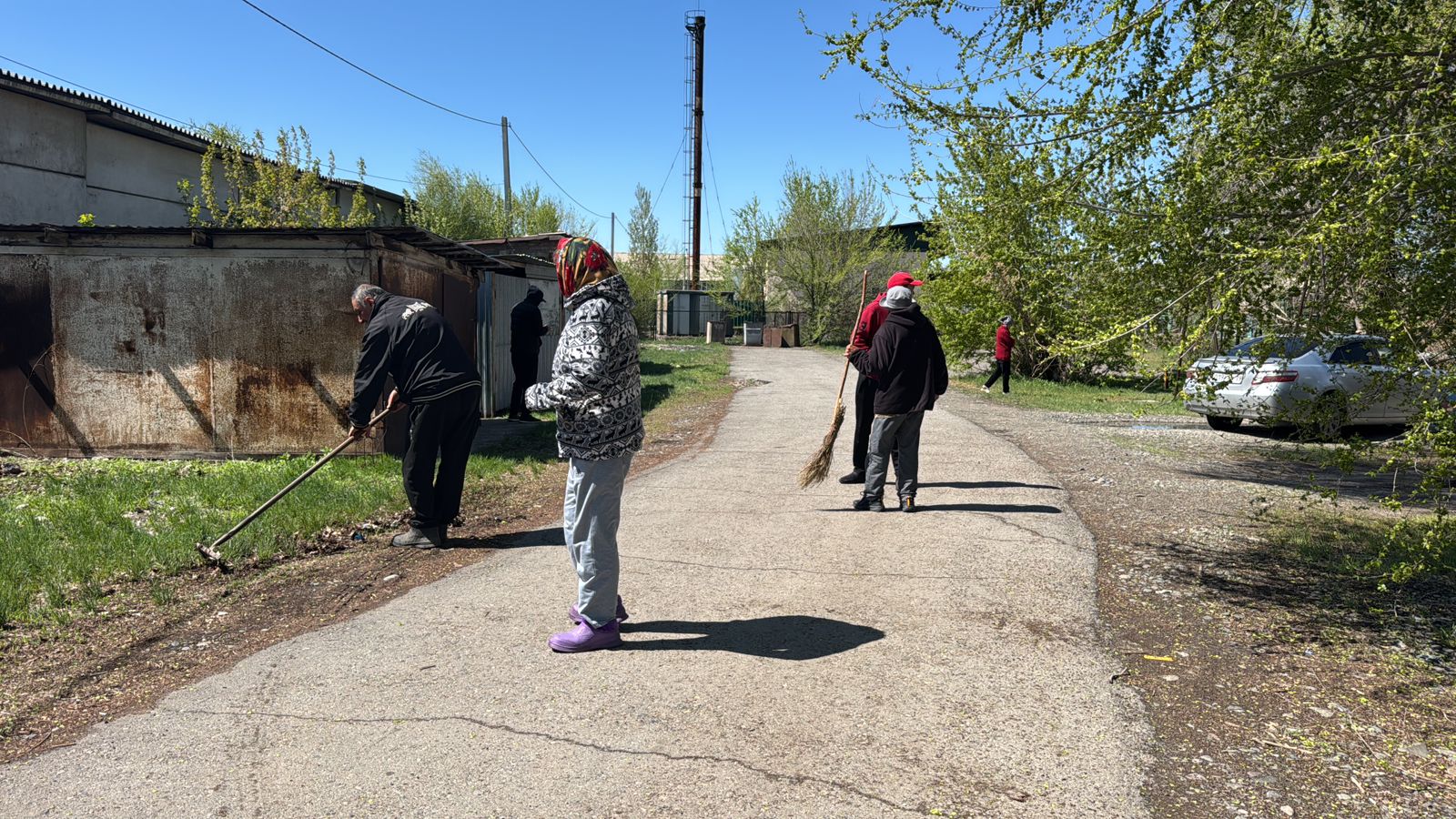 Қоқыстан тазалау жұмыстары