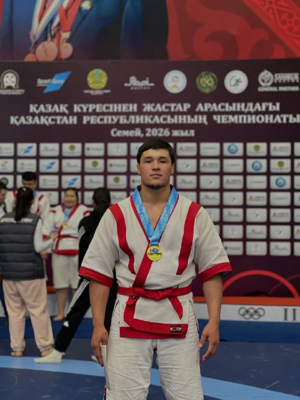Мойынкумские борцы стали призёрами чемпионата Казахстана среди молодежи