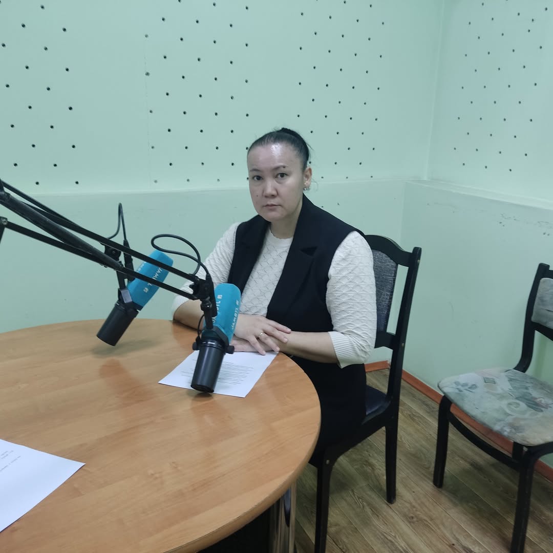 "Jambyl" телерадиосындағы тікелей эфирдегі сөз сөйлеуі.