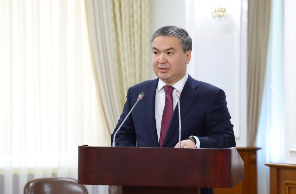 ЖИ технологиялары экономиканың барлық салаларында енгізілуде.