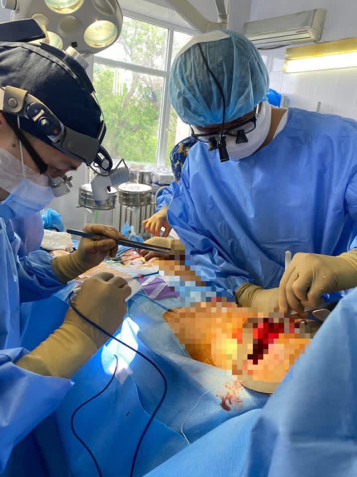 Жамбылдық дәрігерлер жүректің үш негізгі тамыры бітелген науқасты жүректі тоқтатпай аман алып қалды