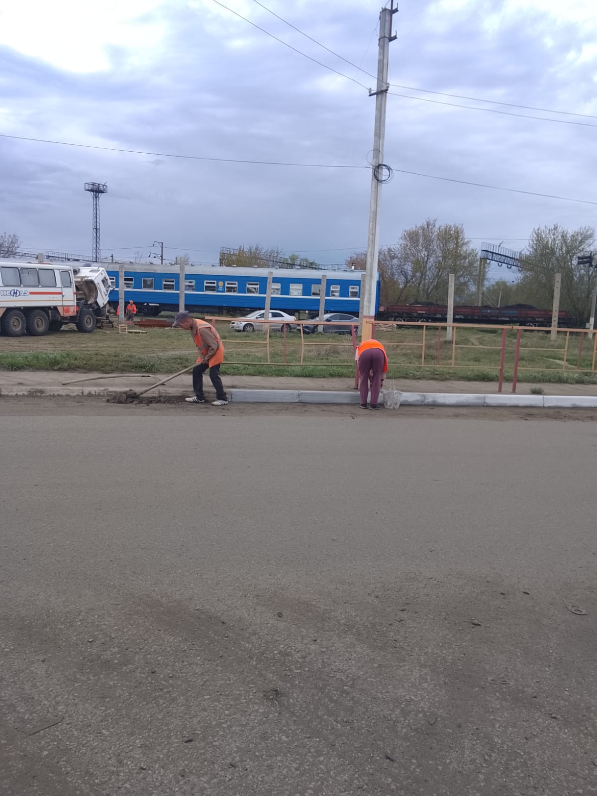 Бордюрларды бояу