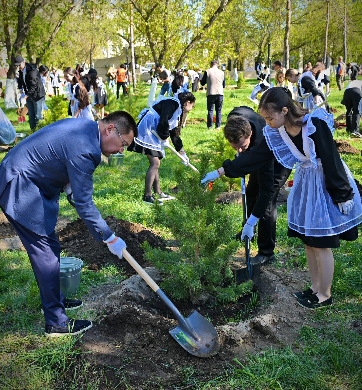 Облыс әкімі Асайын Байханов жұмыс сапарымен Павлодар қаласын аралап, абаттандыру, көгалдандыру және әлеуметтік инфрақұрылымды дамыту жобаларының жүзеге асырылу барысымен танысты