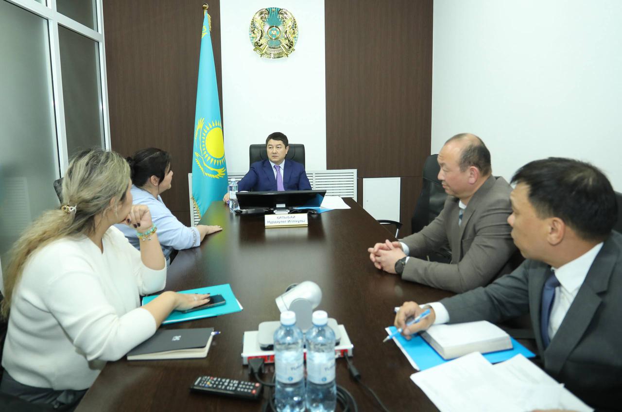 Нұрдәулет Қилыбай азаматтарды жеке мәселелері бойынша қабылдады