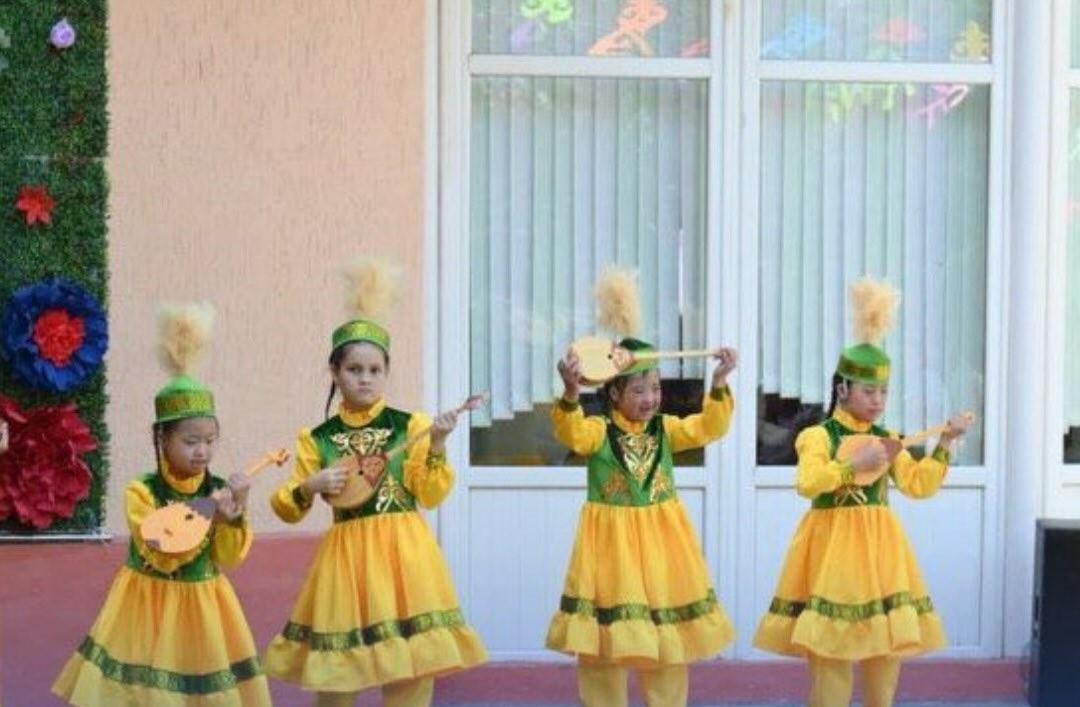 ЕРЕКШЕ БАЛАЛАРДЫ ҰЛТТЫҚ ҚҰНДЫЛЫҚТАРМЕН ТӘРБИЕЛЕЙТІН МЕКТЕП