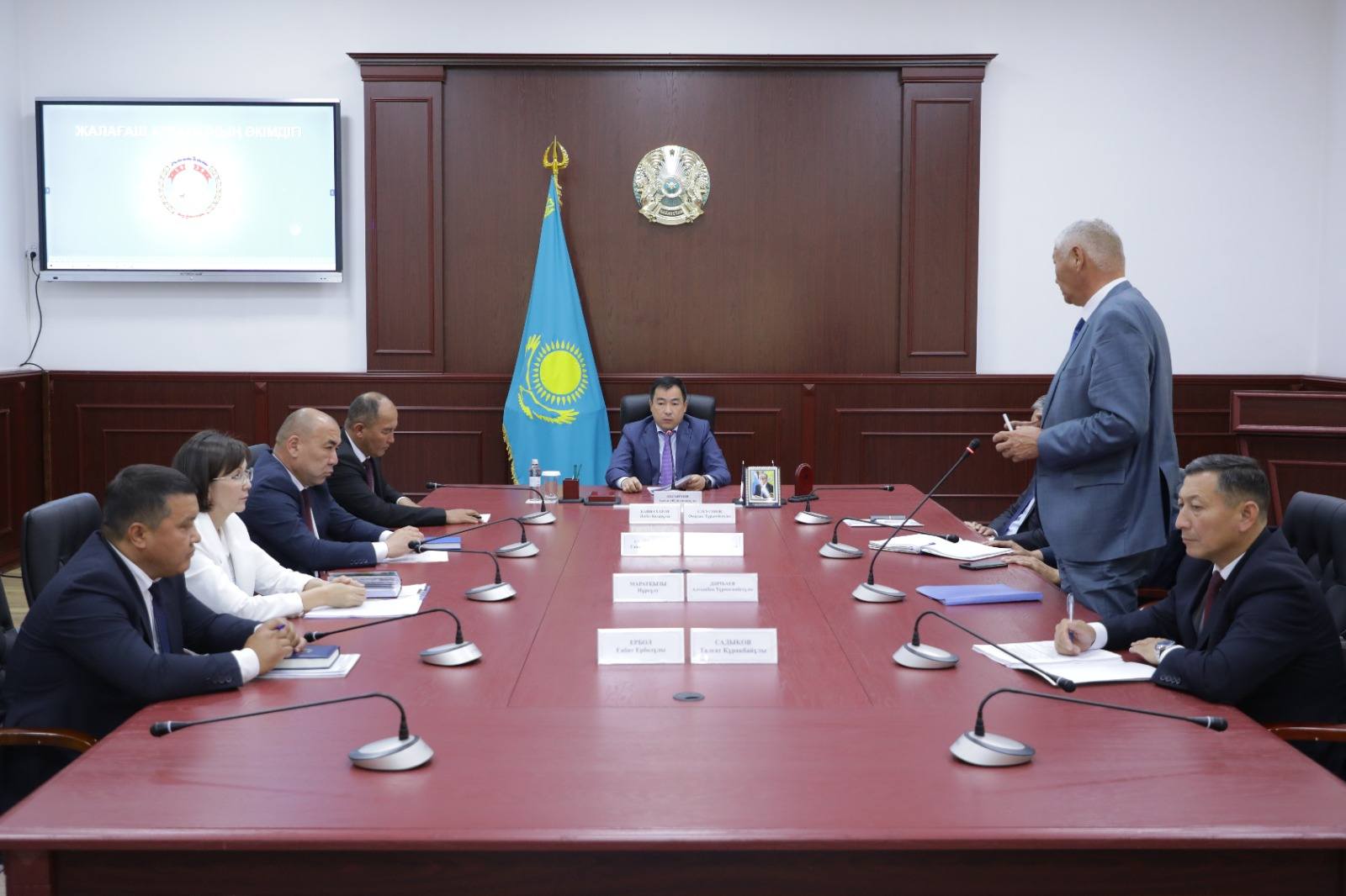 Экономика салаларын цифрландыру бағыты қаралды