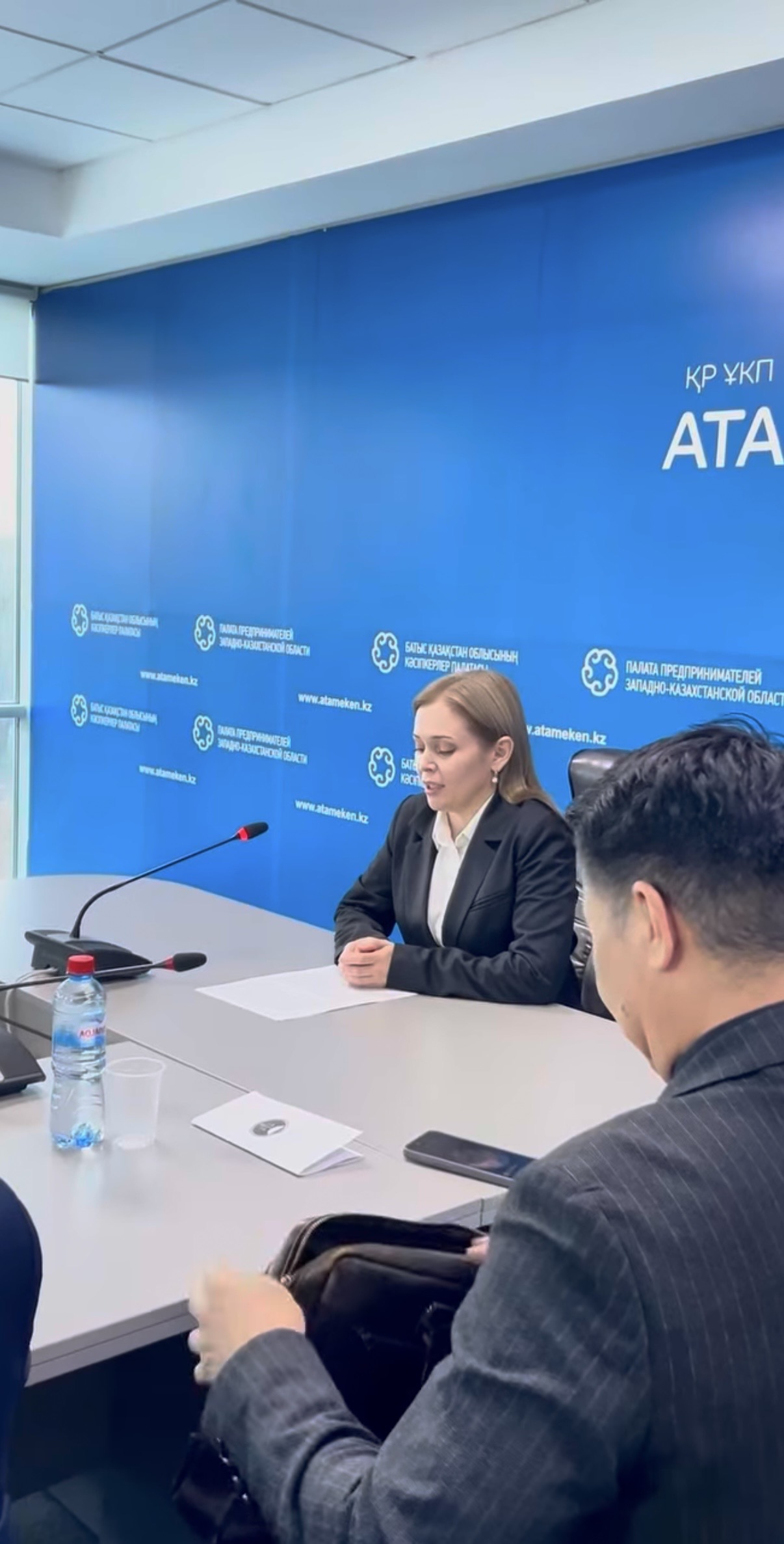 Дөңгелек үстел өткізілді