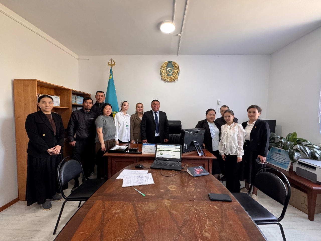 Egov, eGov Mobile қосымшаларымен  мемлекеттік  қызметтер алу   туралы ақпараттық - түсіндіру  жұмыстары .