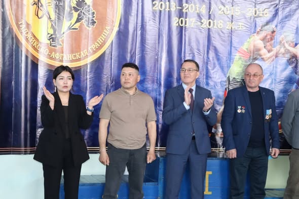 Тәжік-ауған шекарасындағыевых қимылдарына қатысушы ардагерлерді еске алуға арналған күрес жарыстары.