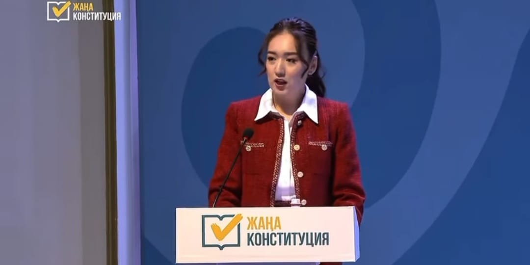 ЖАСТАР ЕЛ БОЛАШАҒЫНА СЕНІМДІ!