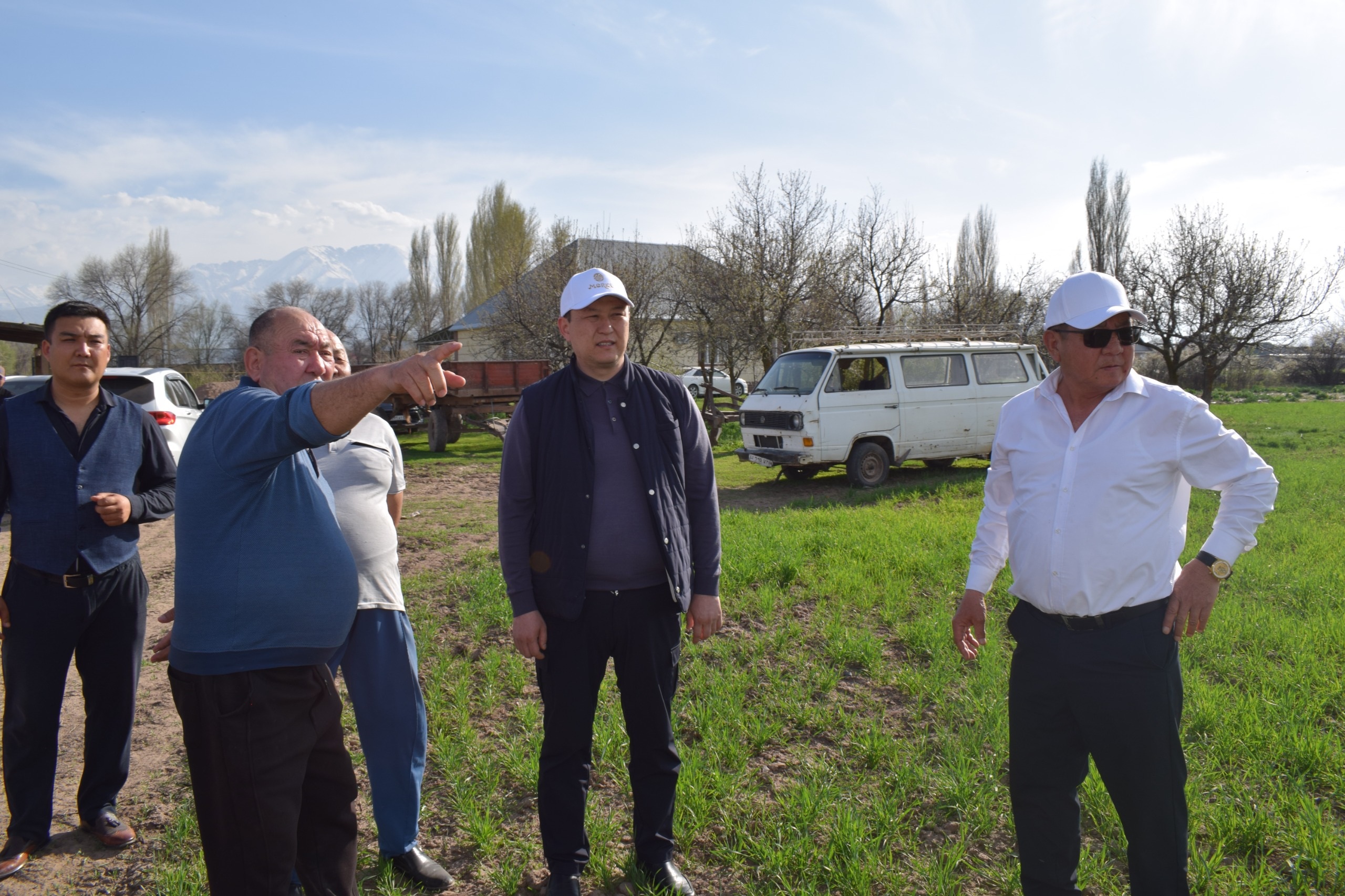 МЕРКІДЕ КӨКТЕМГІ ДАЛА ЖҰМЫСТАРЫ ҚАРҚЫНДЫ ЖҮРІП ЖАТЫР